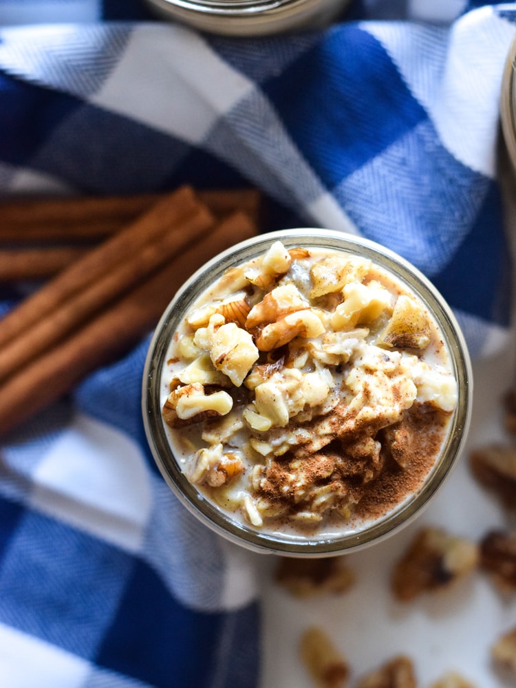 Soaked in three different kinds of milk and topped with chopped walnuts, banana slices and cinnamon, these 5-minute Mexican Tres Leches Overnight Oats are guaranteed to sweeten your mornings.