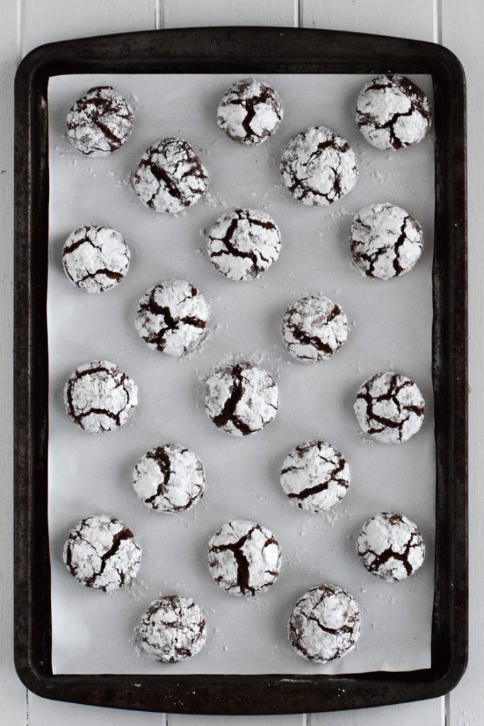 Chocolate Crinkle Cookies - Isabel Eats