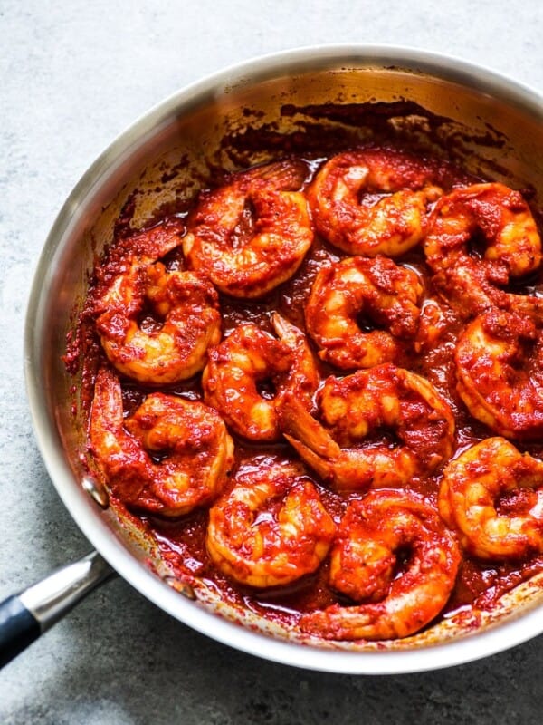 Camarones a la Diabla are juicy, large shrimp covered in a bright red chile pepper sauce that are ready to eat in 30 minutes! (gluten free, low carb, paleo) | Also known as diablo shrimp or spicy deviled shrimp.