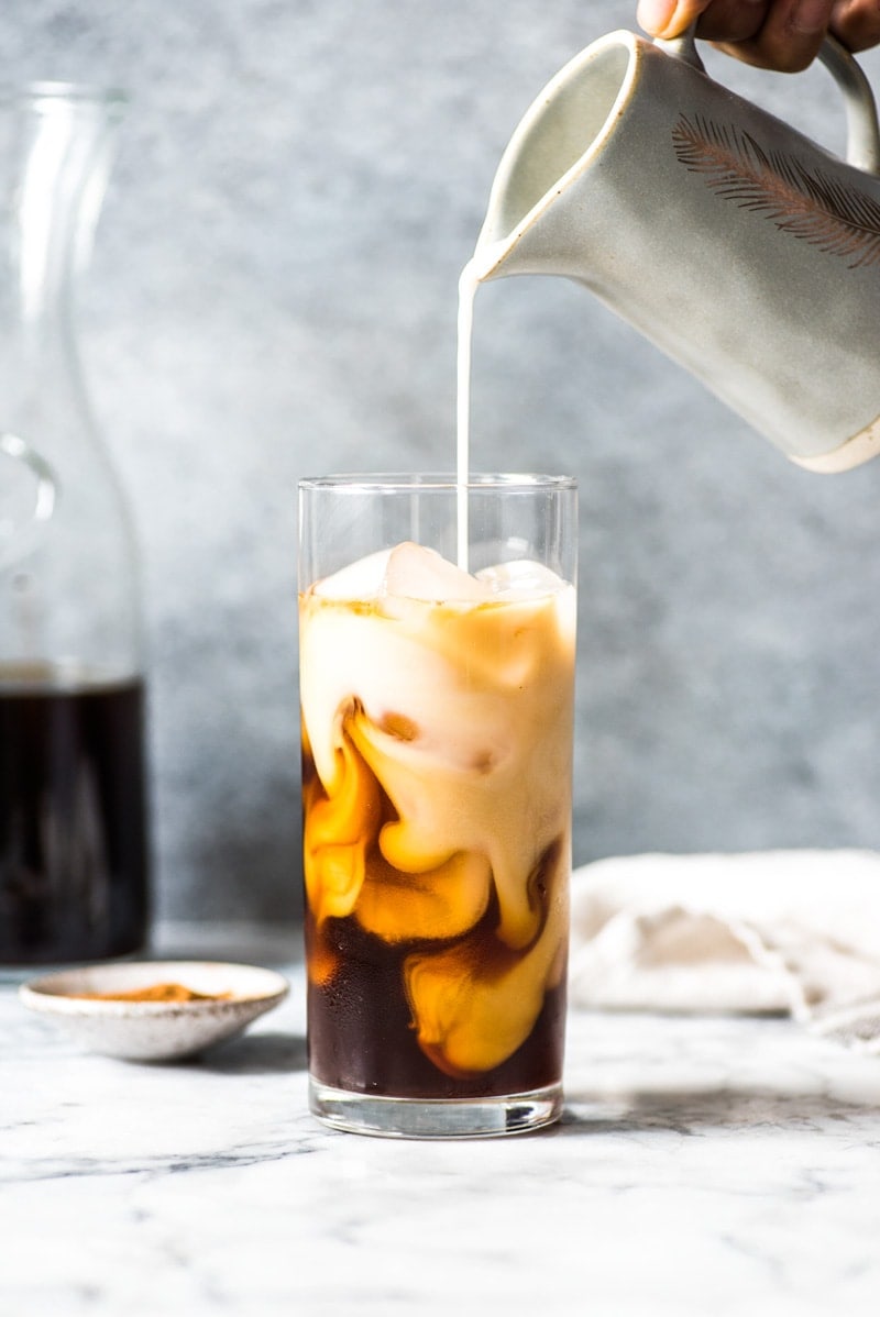 https://www.isabeleats.com/wp-content/uploads/2018/09/how-to-make-cold-brew-coffee-small-5.jpg