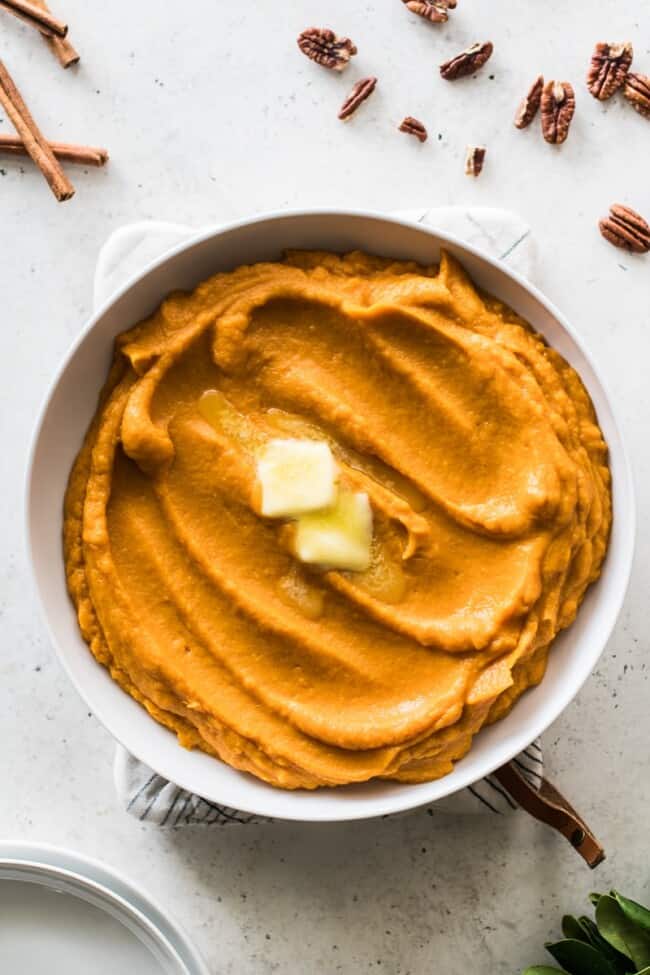 Mashed Sweet Potatoes with Cinnamon and Maple Syrup