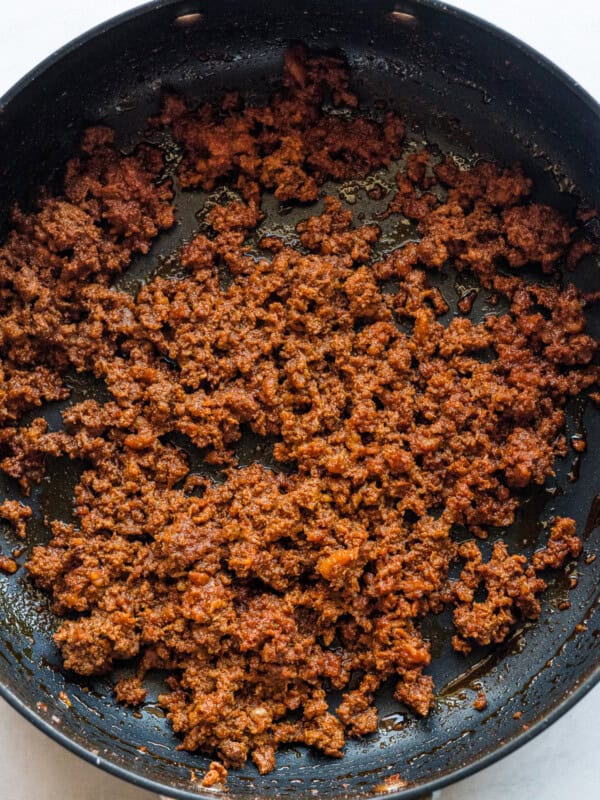 A skillet of cooked chorizo