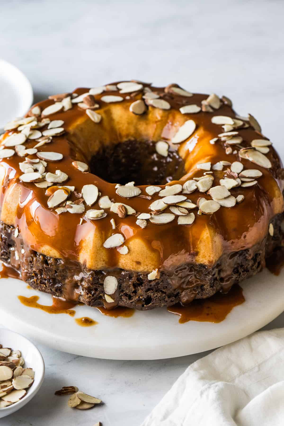 https://www.isabeleats.com/wp-content/uploads/2023/12/chocoflan-small-12.jpg