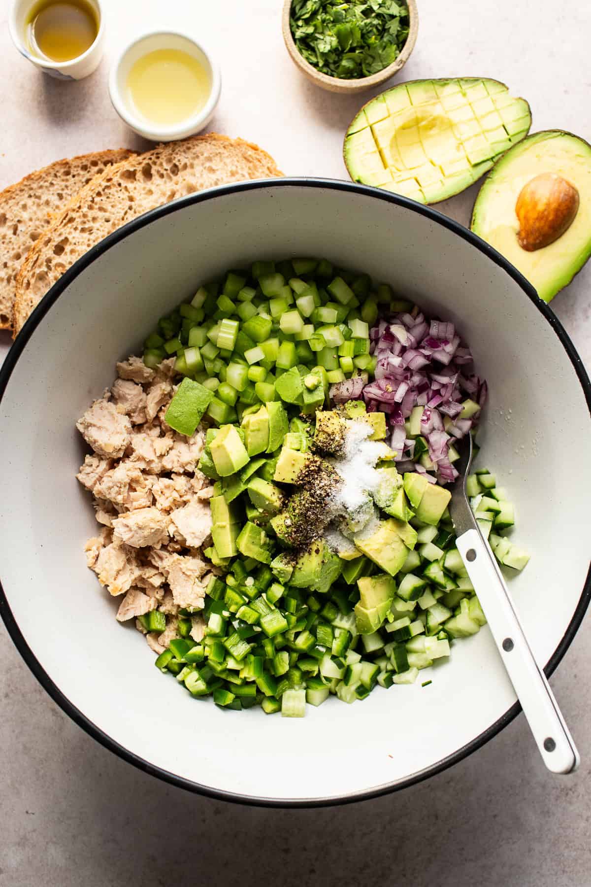 Combine all of the ingredients into a mixing bowl. and toss until combined. 